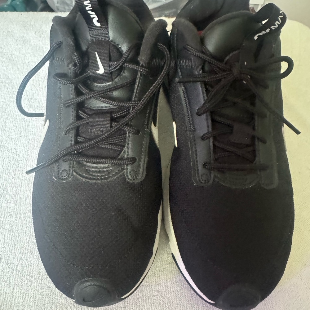 Nike Airmax Black Running Sneakers